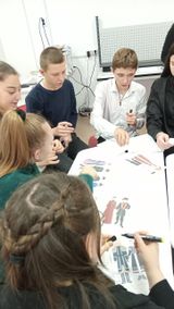 Круглый стол «Ключ к окружающим меня людям лежит во мне самом»
